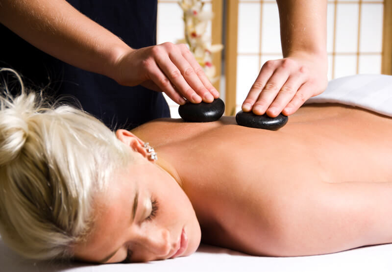 Turn Up The Heat All About Hot Stone Massage Zen Lifestyle